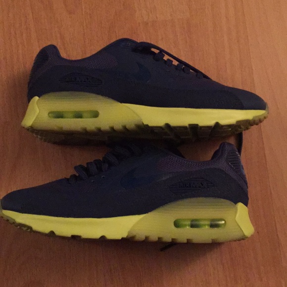 NikeAir Max - Picture 4 of 4